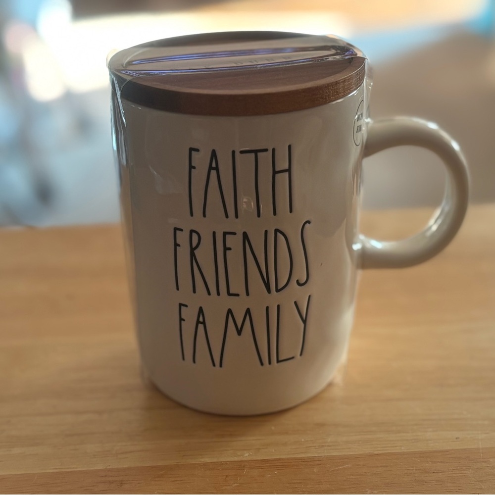 NWT Rae Dunn ‘Faith Friends Family’ Mug with Wooden Coaster
